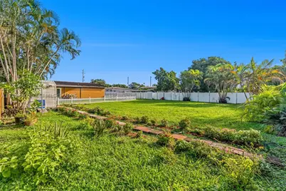 8820 SW 27th, Miami, FL 33165 - Photo 27
