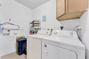 8820 SW 27th, Miami, FL 33165 - Photo 25