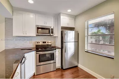 14721 Bonaire #308, Delray Beach, FL 33446 - Photo 3