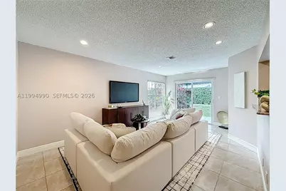 5043 Pointe Emerald, Boca Raton, FL 33486 - Photo 7