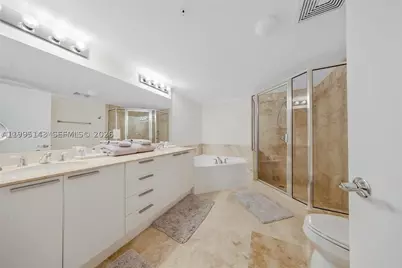 16699 Collins #4006, Sunny Isles Beach, FL 33160 - Photo 17