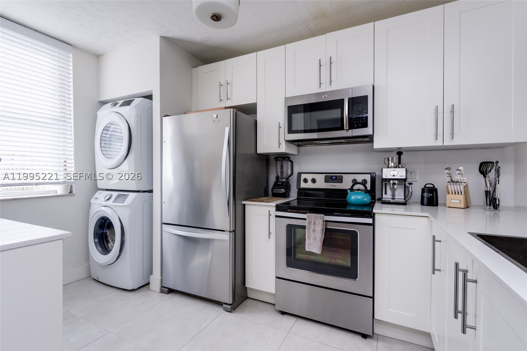 1651 NE 115th #28C - 1651 NE 115th #28C, Miami, FL 33181 Luxury Property | Jose Angel Pina