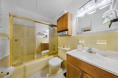 1015 SW 11th #15K, Hallandale Beach, FL 33009 - Photo 13