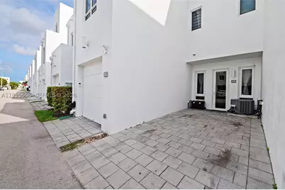 10305 NW 63rd #105, Doral, FL 33178 - Photo 25