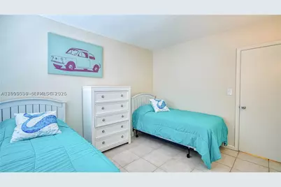 2900 Banyan #408, Fort Lauderdale, FL 33316 - Photo 11