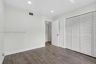 275 Gate, Hollywood, FL 33024 - Photo 9