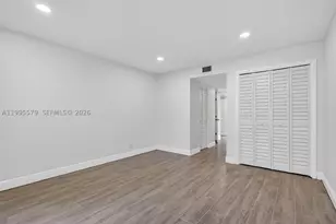 275 Gate, Hollywood, FL 33024 - Photo 15