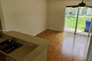 157 Hidden Ct, Hollywood, FL 33023 - Photo 3