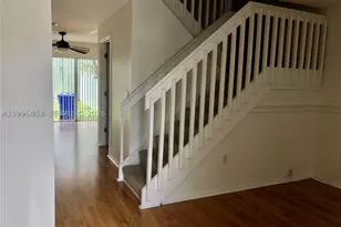 157 Hidden Ct, Hollywood, FL 33023 - Photo 7