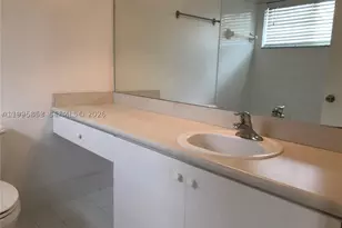 157 Hidden Ct, Hollywood, FL 33023 - Photo 15
