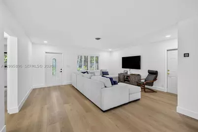 2481 SE 15th, Pompano Beach, FL 33062 - Photo 9