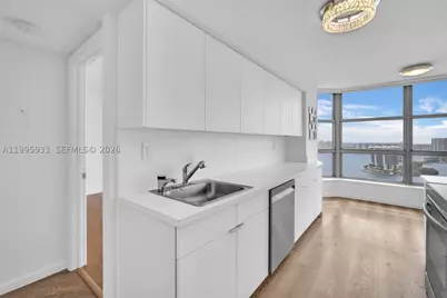 3500 Mystic Pointe #3001, Aventura, FL 33180 - Photo 27