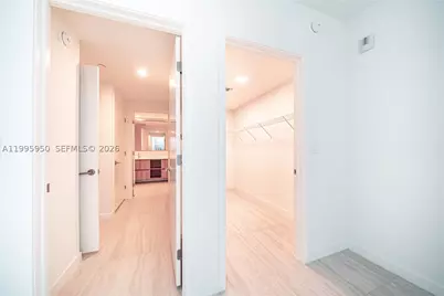 77 SE 5th #2908, Miami, FL 33131 - Photo 63