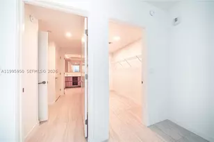 77 SE 5th, Miami, FL 33131 - Photo 63
