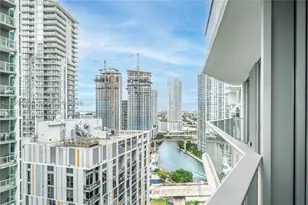 77 SE 5th, Miami, FL 33131 - Photo 71