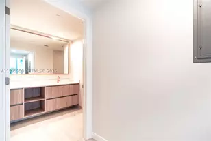 77 SE 5th, Miami, FL 33131 - Photo 55