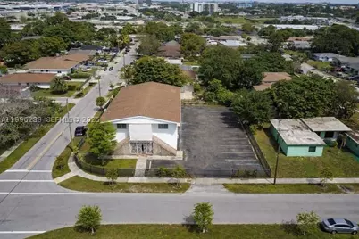 6891 NW 13th, Miami, FL 33147 - Photo 5