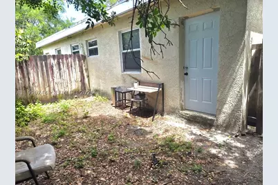 34 SW 6th #4, Dania Beach, FL 33004 - Photo 13