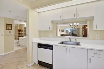 1651 SW 127th #305A, Pembroke Pines, FL 33027 - Photo 17