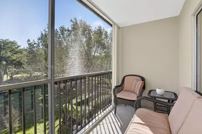 1651 SW 127th #305A, Pembroke Pines, FL 33027 - Photo 25