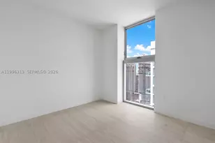 77 SE 5th, Miami, FL 33131 - Photo 15