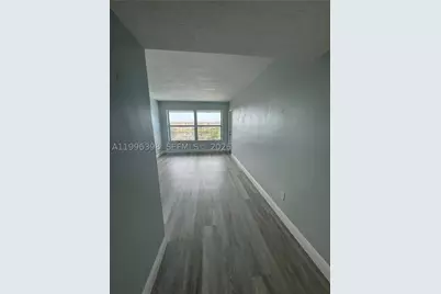 1398 NE 191st #C305, Miami, FL 33179 - Photo 23