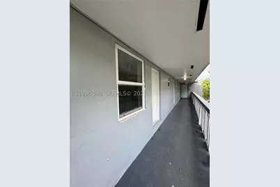 1398 NE 191st #C305, Miami, FL 33179 - Photo 25