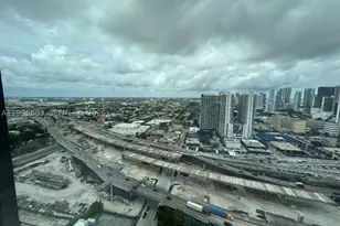 20 NE 11, Miami, FL 33132 - Photo 9