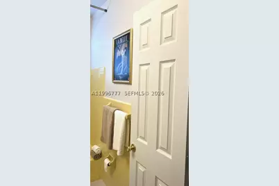 1050 Pennsylvania #28, Miami Beach, FL 33139 - Photo 9