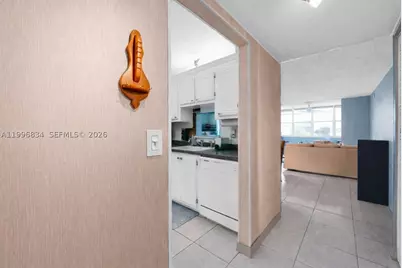 2861 Somerset #301, Lauderdale Lakes, FL 33311 - Photo 43
