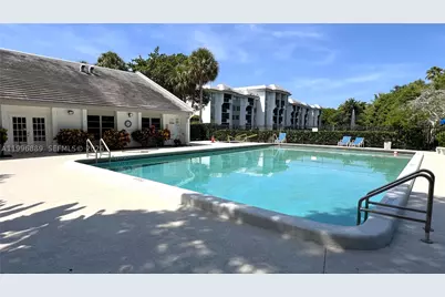 711 N Pine Island #211, Plantation, FL 33324 - Photo 11