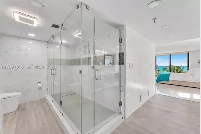 6061 Collins #5F, Miami Beach, FL 33140 - Photo 11