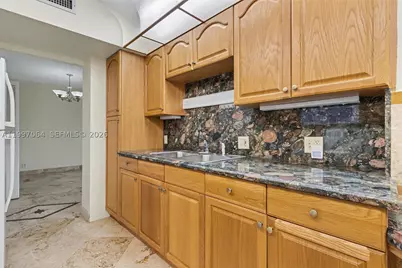 4200 Hillcrest #408, Hollywood, FL 33021 - Photo 11