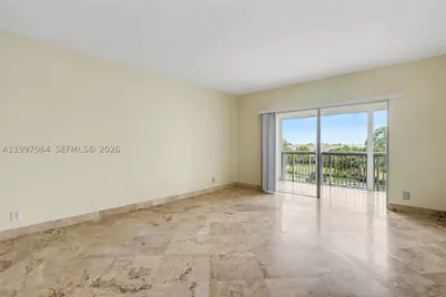 4200 Hillcrest #408, Hollywood, FL 33021 - Photo 7