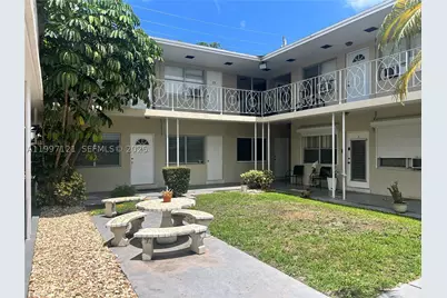 2000 Buchanan #3, Hollywood, FL 33020 - Photo 9