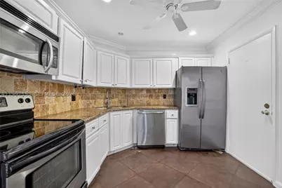 6201 N Falls Cir #207, Lauderhill, FL 33319 - Photo 7