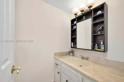 7620 Carlyle #204, Miami Beach, FL 33141 - Photo 7