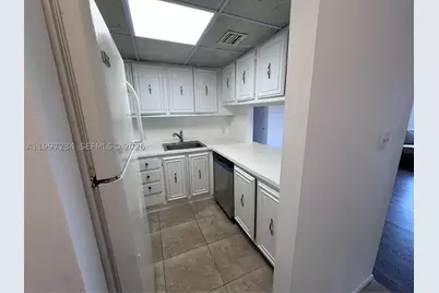 4848 NW 24th #412, Lauderdale Lakes, FL 33313 - Photo 3