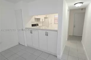 19771 SW 114th, Miami, FL 33157 - Photo 5