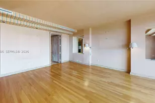 11113 Biscayne, Miami, FL 33181 - Photo 13