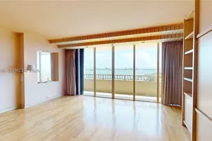 11113 Biscayne, Miami, FL 33181 - Photo 9