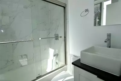 1036 SW 5th #12, Miami, FL 33130 - Photo 13