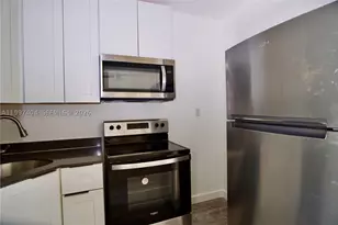 1036 SW 5th, Miami, FL 33130 - Photo 11