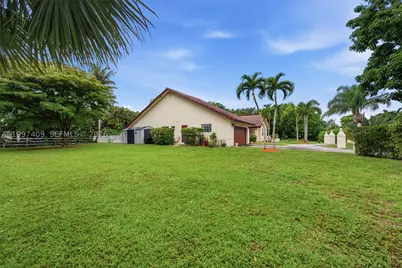 11400 NW 20th, Plantation, FL 33323 - Photo 41