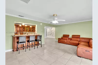 1900 NW 95th, Pembroke Pines, FL 33024 - Photo 25