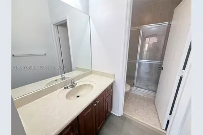 962 SW 143rd #2207, Pembroke Pines, FL 33027 - Photo 11
