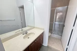 962 SW 143rd, Pembroke Pines, FL 33027 - Photo 11