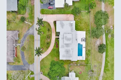 621 E Tropical, Plantation, FL 33317 - Photo 33