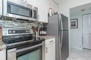 600 NE 36th, Miami, FL 33137 - Photo 5