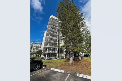 1000 Parkview #531, Hallandale Beach, FL 33009 - Photo 33